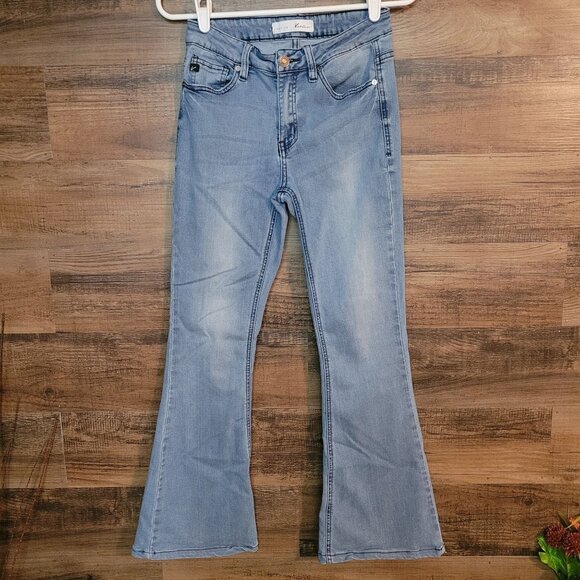 Kancan Jeans 26 P Flare Mid Rise Medium Light Wash Stretch Denim - Picture 1 of 11